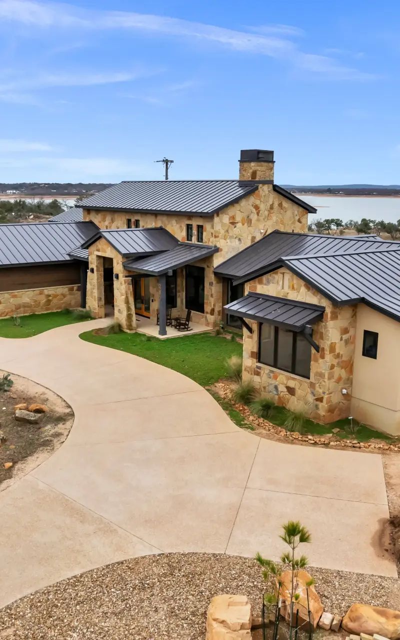 Waterfront Masterpiece project image 1